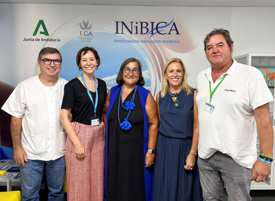 foto de visita junta de Andalucía impulso a la investigación biomédica